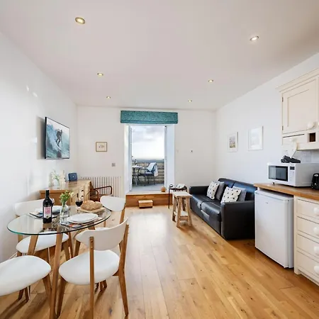 Holiday home 4 Fernhill